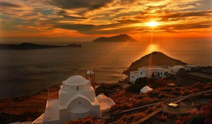 531228_Milos-14496466100