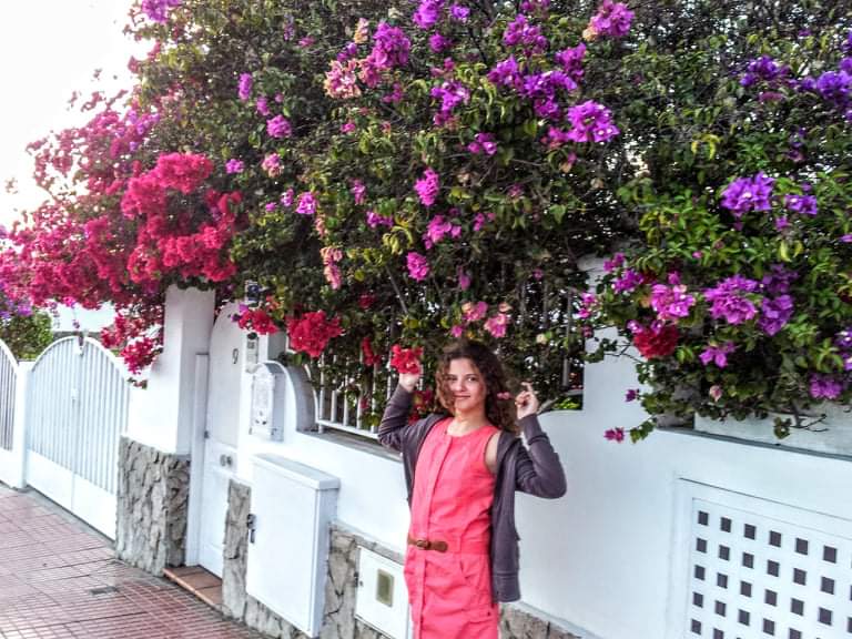 received_1702525483248809